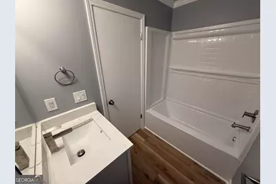 2379 Prestige Square, Morrow, GA 30260 - Photo 17
