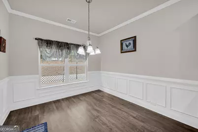 825 Hidden Hollow Circle, Commerce, GA 30529 - Photo 7
