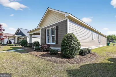 1617 Red Oak Lane, Albany, GA 31701 - Photo 5