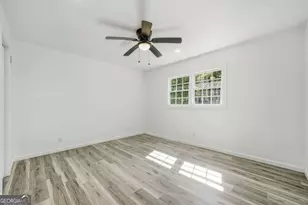3920 Wedgefield Cir, Decatur, GA 30035 - Photo 7