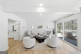 505 Hollydale Ct NW, Atlanta, GA 30342 - Photo 19