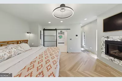 505 Hollydale Court NW, Atlanta, GA 30342 - Photo 43