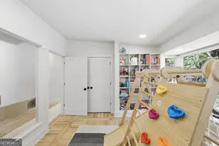 505 Hollydale Ct NW, Atlanta, GA 30342 - Photo 37