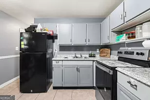 297 Lu Ln, Riverdale, GA 30274 - Photo 11