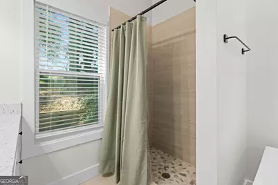 1422 Kennesaw Drive, Atlanta, GA 30318 - Photo 25