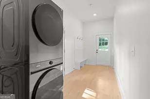 1422 Kennesaw Dr, Atlanta, GA 30318 - Photo 19