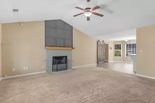 172 Southridge Dr, Locust Grove, GA 30248 - Photo 3