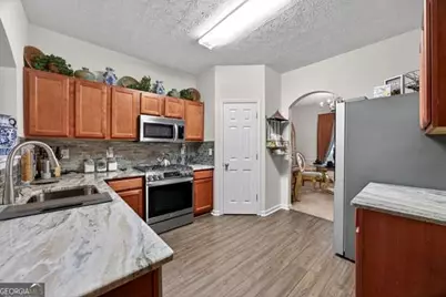 6226 Flat Trace Drive, Union City, GA 30291 - Photo 7