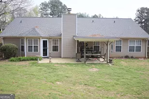 244 Natchez Cir, Winder, GA 30680 - Photo 3