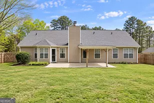 244 Natchez Cir, Winder, GA 30680 - Photo 3