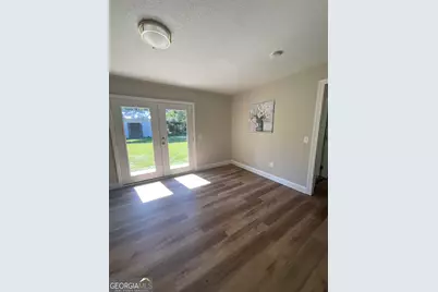 195 Hollywood Avenue, Jesup, GA 31545 - Photo 7
