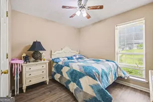 2927 Valley Dr, Gainesville, GA 30507 - Photo 5