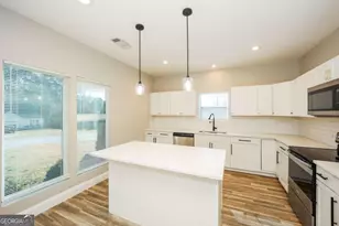 1433 Willow Dr, Riverdale, GA 30296 - Photo 11