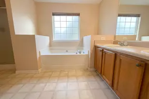 3062 Crest Ridge Cir SW, Marietta, GA 30060 - Photo 11
