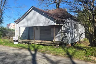 3200 Magnolia, East Point, GA 30344 - Photo 1