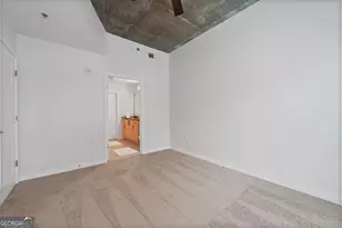 250 Pharr Rd NE, Atlanta, GA 30305 - Photo 17