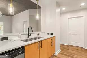 250 Pharr Rd NE, Atlanta, GA 30305 - Photo 7