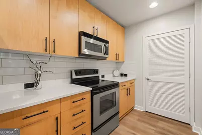 250 Pharr Road NE #APT 205, Atlanta, GA 30305 - Photo 5