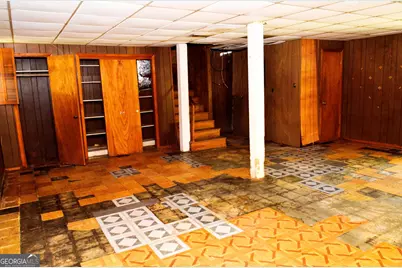 2921 Pine Valley Circle, East Point, GA 30344 - Photo 9