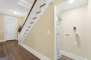 716 W 38th St, Savannah, GA 31415 - Photo 15