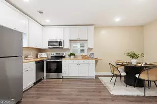 716 W 38th St, Savannah, GA 31415 - Photo 13