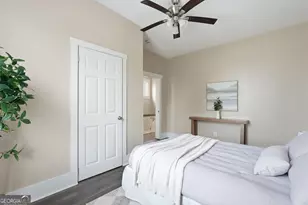 716 W 38th St, Savannah, GA 31415 - Photo 21