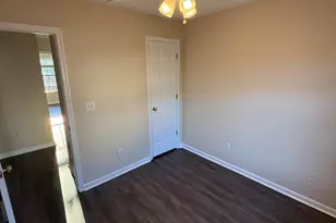 2765 Ashleigh Ln, Alpharetta, GA 30004 - Photo 3