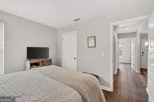 516 Autumns Wood Cir W, Brunswick, GA 31525 - Photo 5