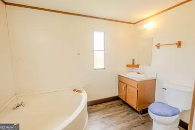 35 Brooks Street, Canon, GA 30520 - Photo 13