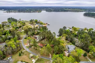 135 E Lakeview Dr NE, Milledgeville, GA 31061 - Photo 7