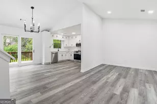 29 Court N, Ellenwood, GA 30294 - Photo 17