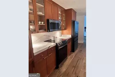 3530 Piedmont Road NE #1M, Atlanta, GA 30305 - Photo 9