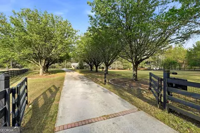 2452 Camp Mitchell Road, Grayson, GA 30017 - Photo 13