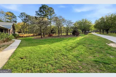 2452 Camp Mitchell Road, Grayson, GA 30017 - Photo 15