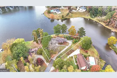 30 Hawthorne Drive, Newnan, GA 30263 - Photo 1