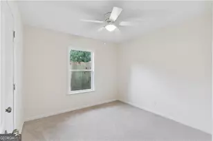 921 Cleburne St, Brunswick, GA 31520 - Photo 9