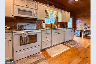 186 Holly Lane, Cleveland, GA 30528 - Photo 9