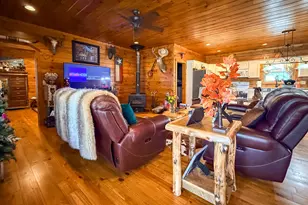 186 Holly Ln, Cleveland, GA 30528 - Photo 3