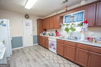 115 Oakview Trace, Fayetteville, GA 30215 - Photo 5