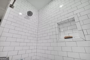 2035 Beecher Rd, Atlanta, GA 30311 - Photo 13