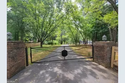 45 Surrey Chase Drive, Social Circle, GA 30025 - Photo 3