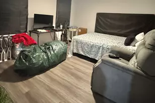 412 Morris St, Glennville, GA 30427 - Photo 7