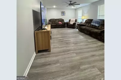 412 Morris Street, Glennville, GA 30427 - Photo 5