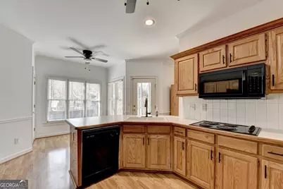 1005 Lewis Ridge Circle, Lawrenceville, GA 30045 - Photo 27