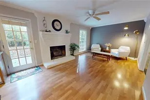 5513 N Peachtree Rd, Dunwoody, GA 30338 - Photo 19