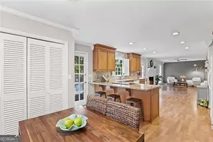 5513 N Peachtree Rd, Dunwoody, GA 30338 - Photo 13