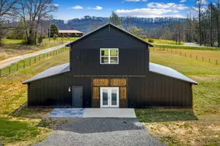 2954 Sugar Creek Rd, Blue Ridge, GA 30513 - Photo 7