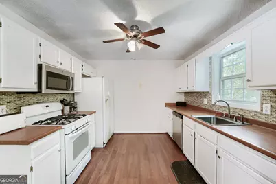329 Summer Creek Drive, Dallas, GA 30157 - Photo 13