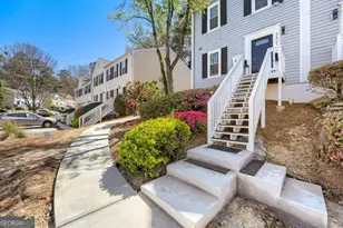 3421 Bayshore Dr, Atlanta, GA 30340 - Photo 3