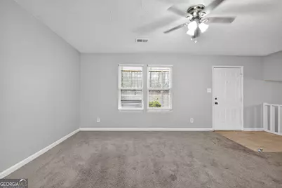 3340 Fannin Court, Lithonia, GA 30038 - Photo 11